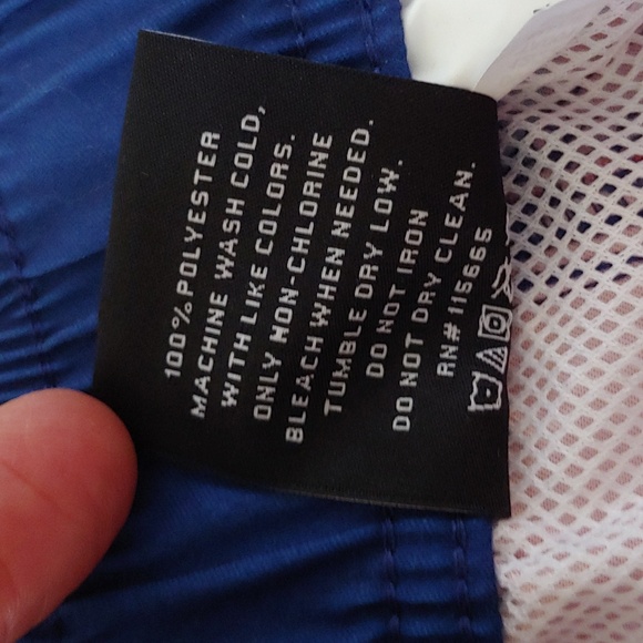 NWT Pabst Blue Ribbon Graphic Men's Board Shorts Red Size S - Picture 7 of 7